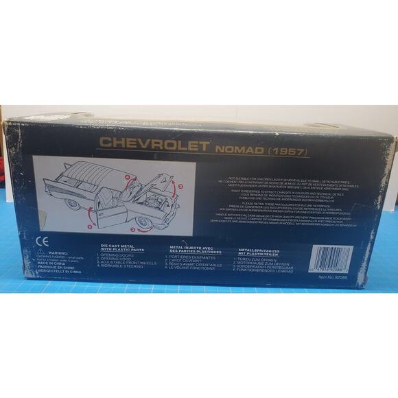 Road Tough 1/18 1957 Chevrolet Nomad Boxed - Picture 6 of 7